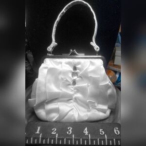 Toby New York small vintage handbag